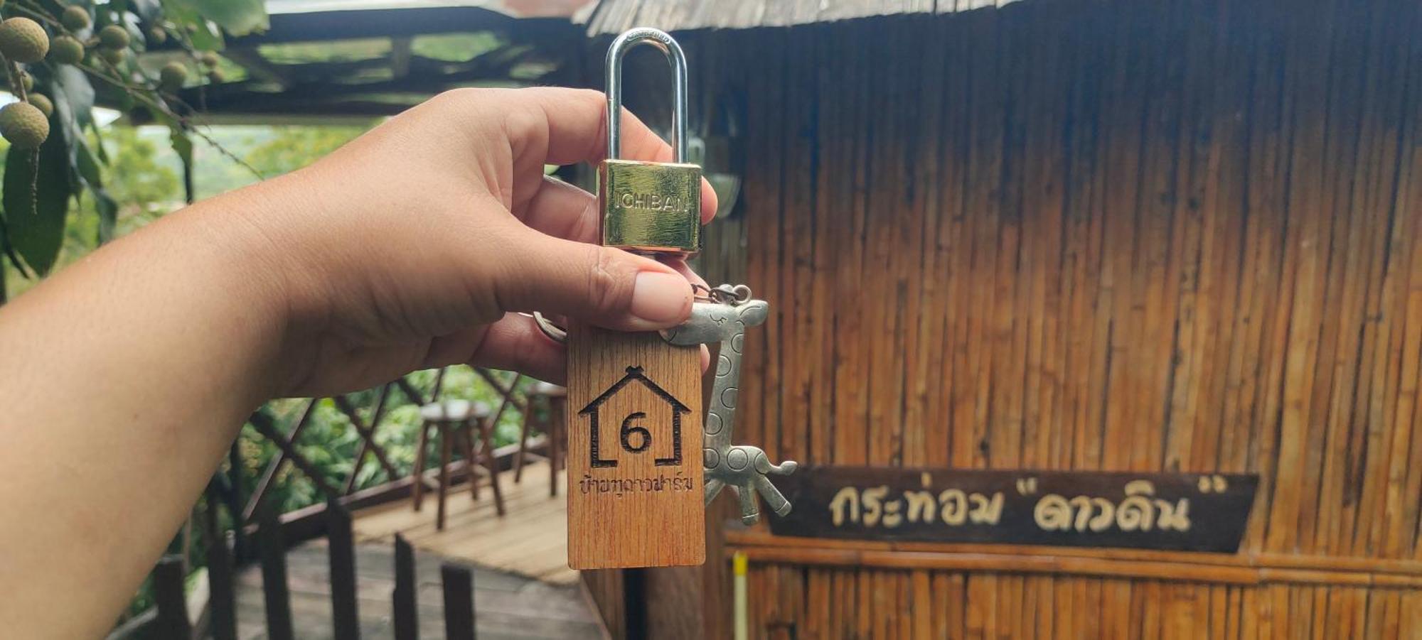Baan 2 Dao Farmstay Чианг Дао Екстериор снимка
