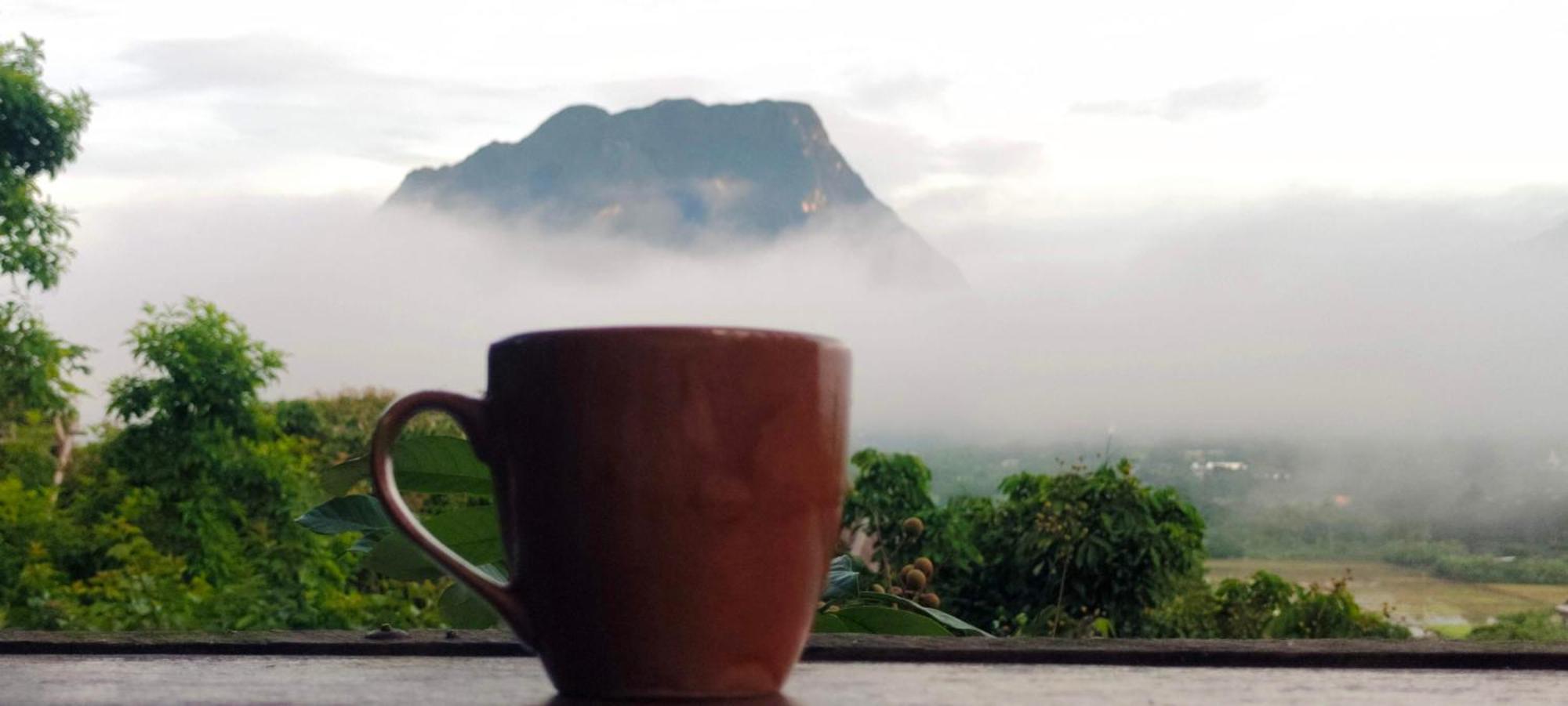 Baan 2 Dao Farmstay Чианг Дао Екстериор снимка