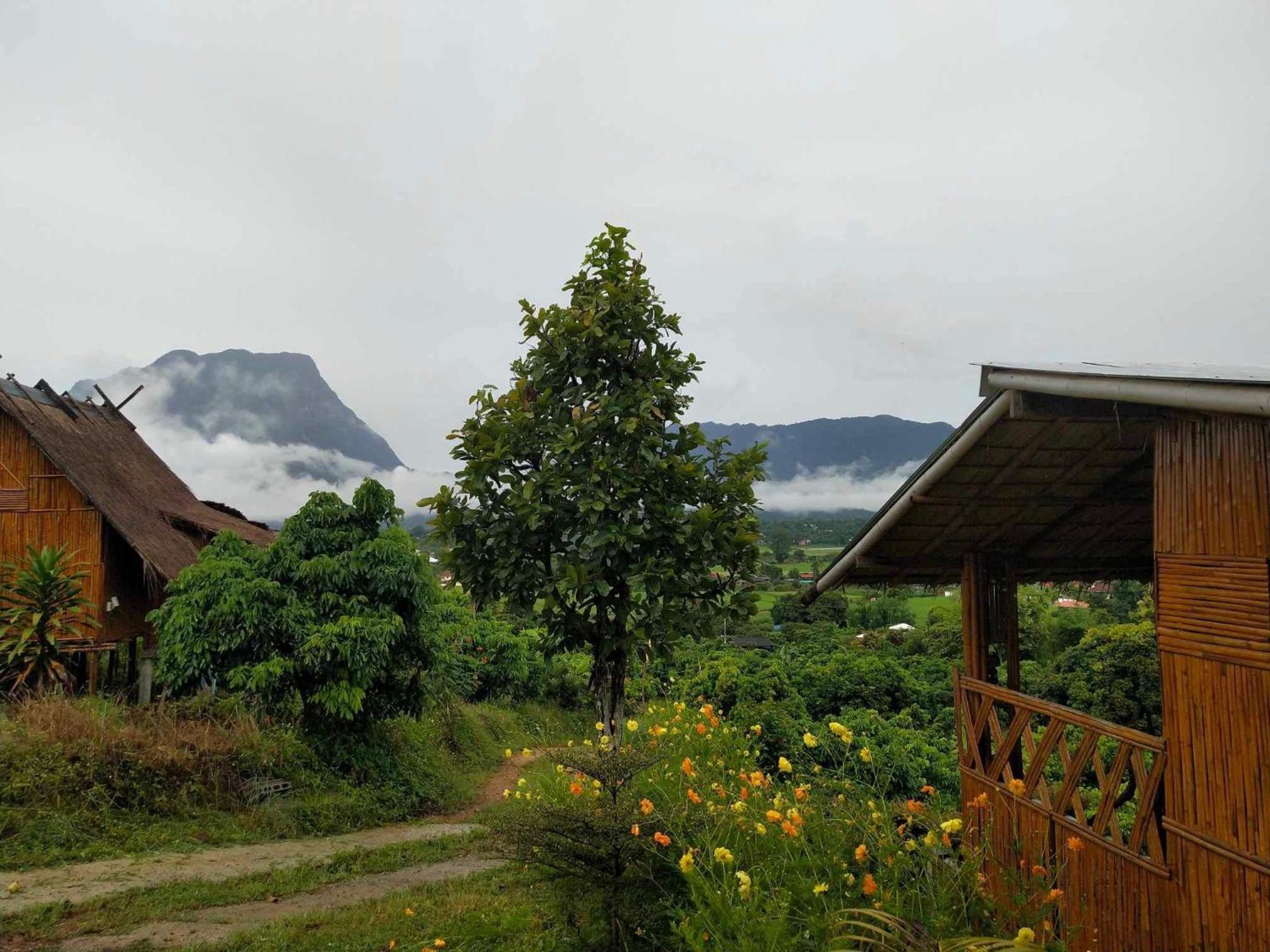 Baan 2 Dao Farmstay Чианг Дао Екстериор снимка