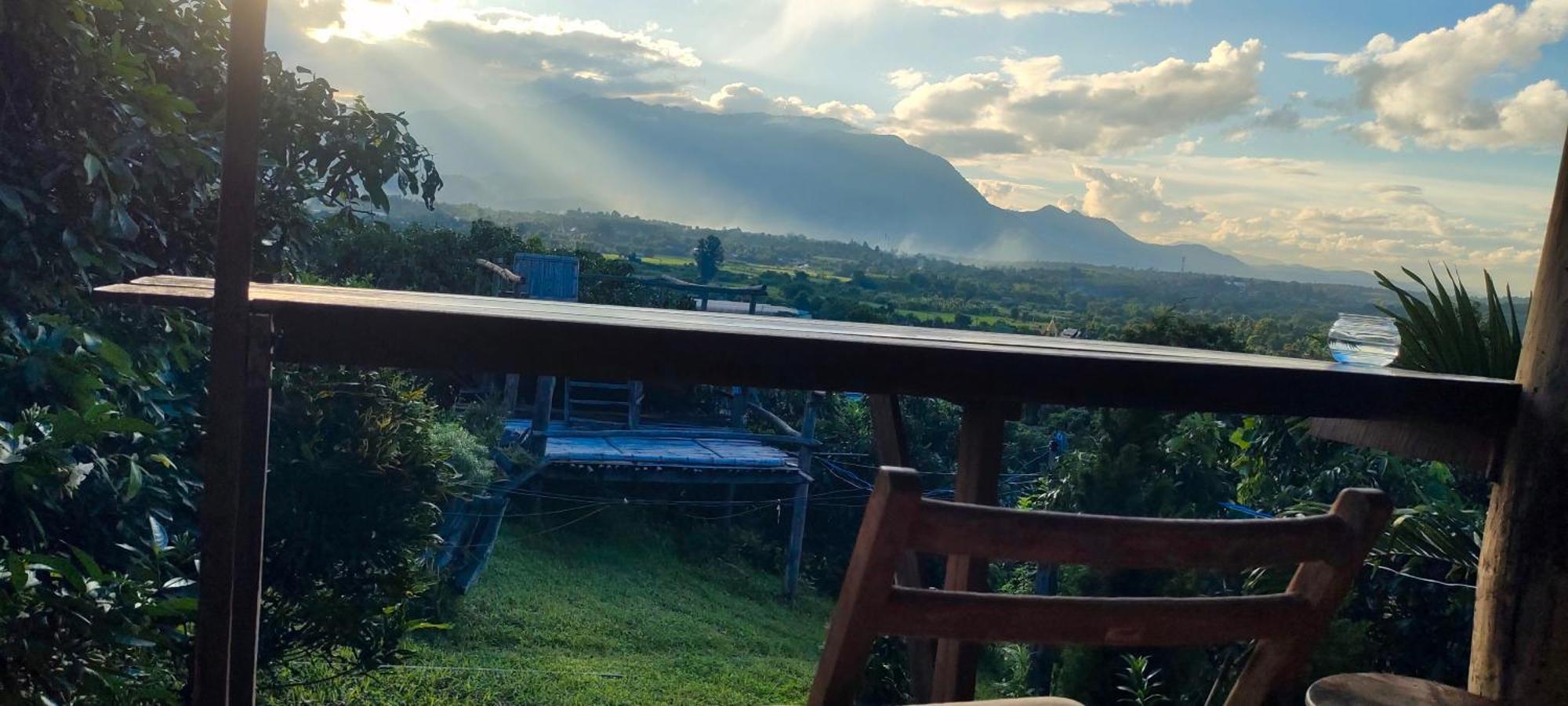 Baan 2 Dao Farmstay Чианг Дао Екстериор снимка